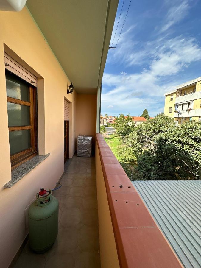 House Riky Apartment Асемини Екстериор снимка